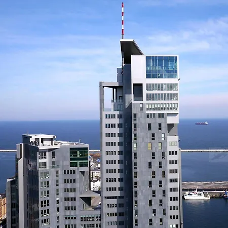 Sea Towers Апартаменты Гдыня