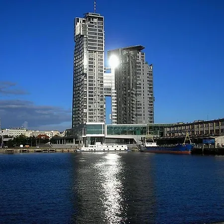 Sea Towers Апартаменты Гдыня