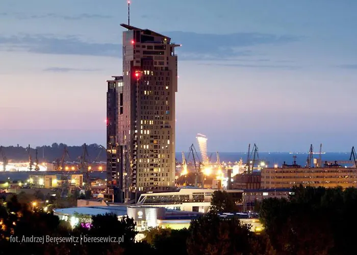 Sea Towers Lägenhet